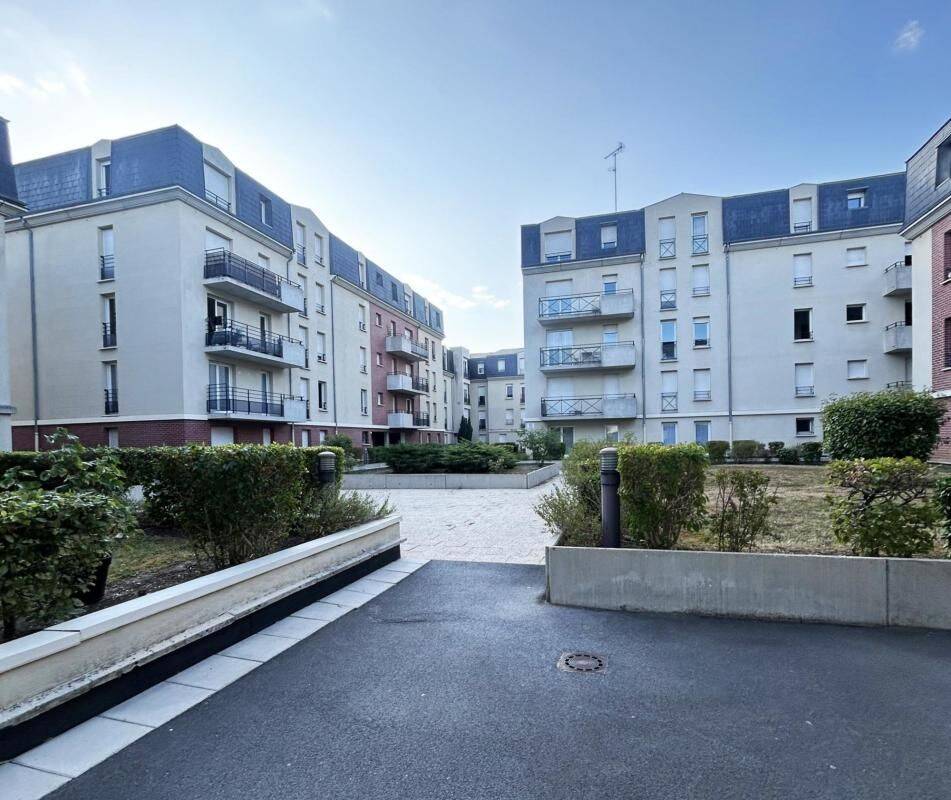 Appartement 3 pièces 65 m² · à Margny-lès-Compiègne · 65 m² · 140 000 €