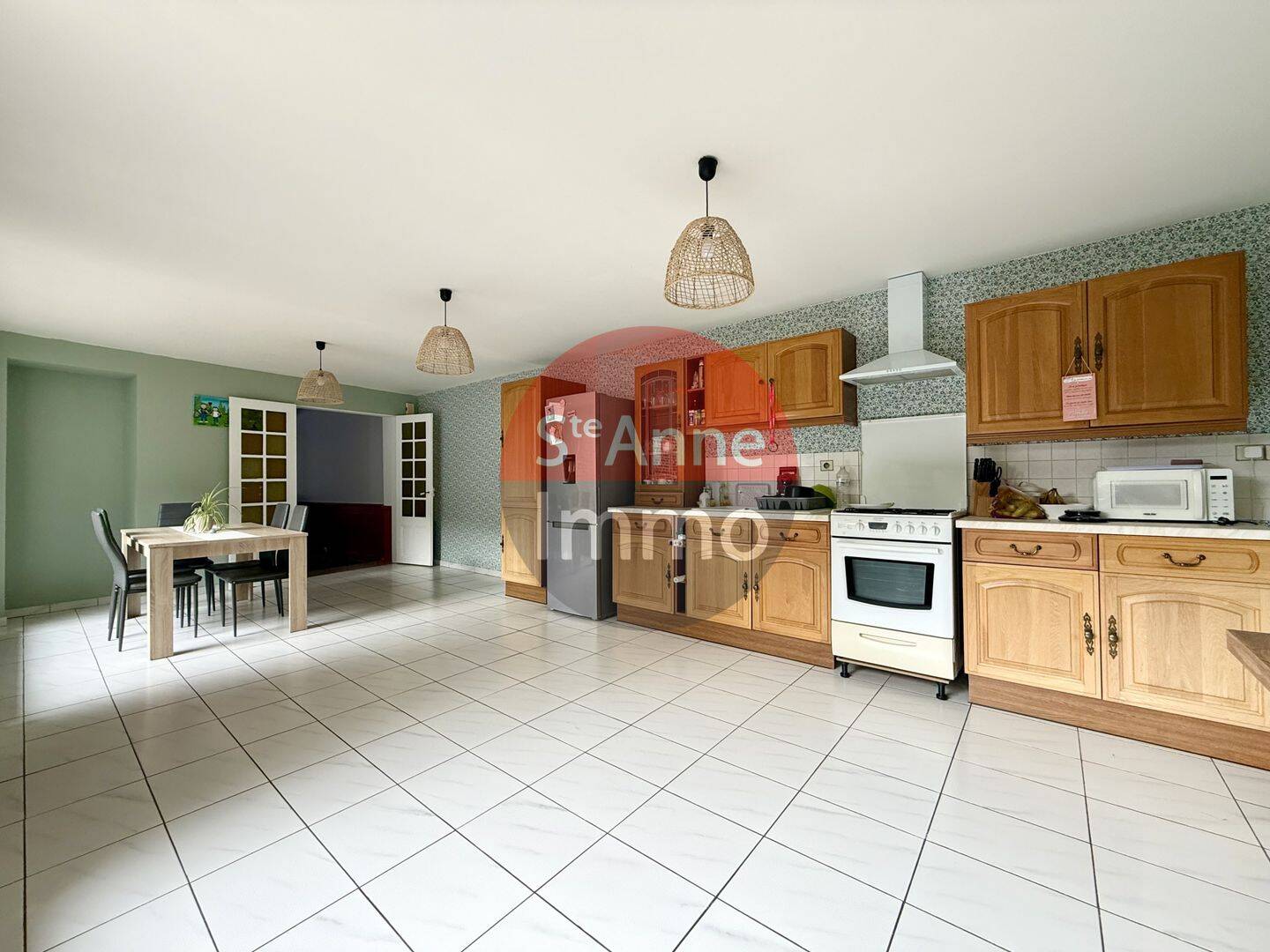 Maison 7 pièces 175 m² · à Roye · 175 m² · 175 000 €