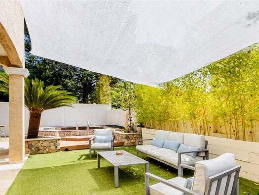 Maison à vendre 428 000 € 4 pièces 3 chambres 108 m² Toulon 83100