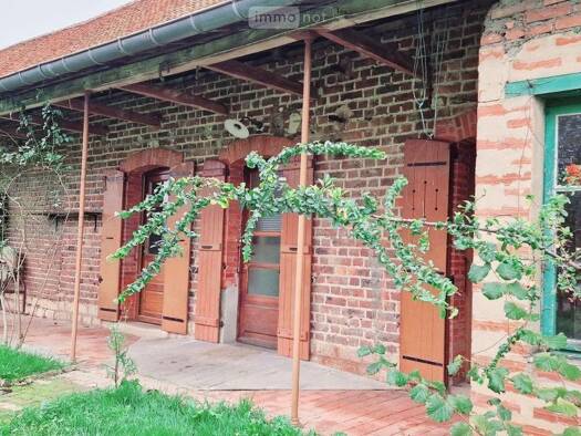 Maison de plain-pied à vendre 105 000 € 5 pièces 3 chambres 125 m² 2 244 m² de terrain Louhans 71500