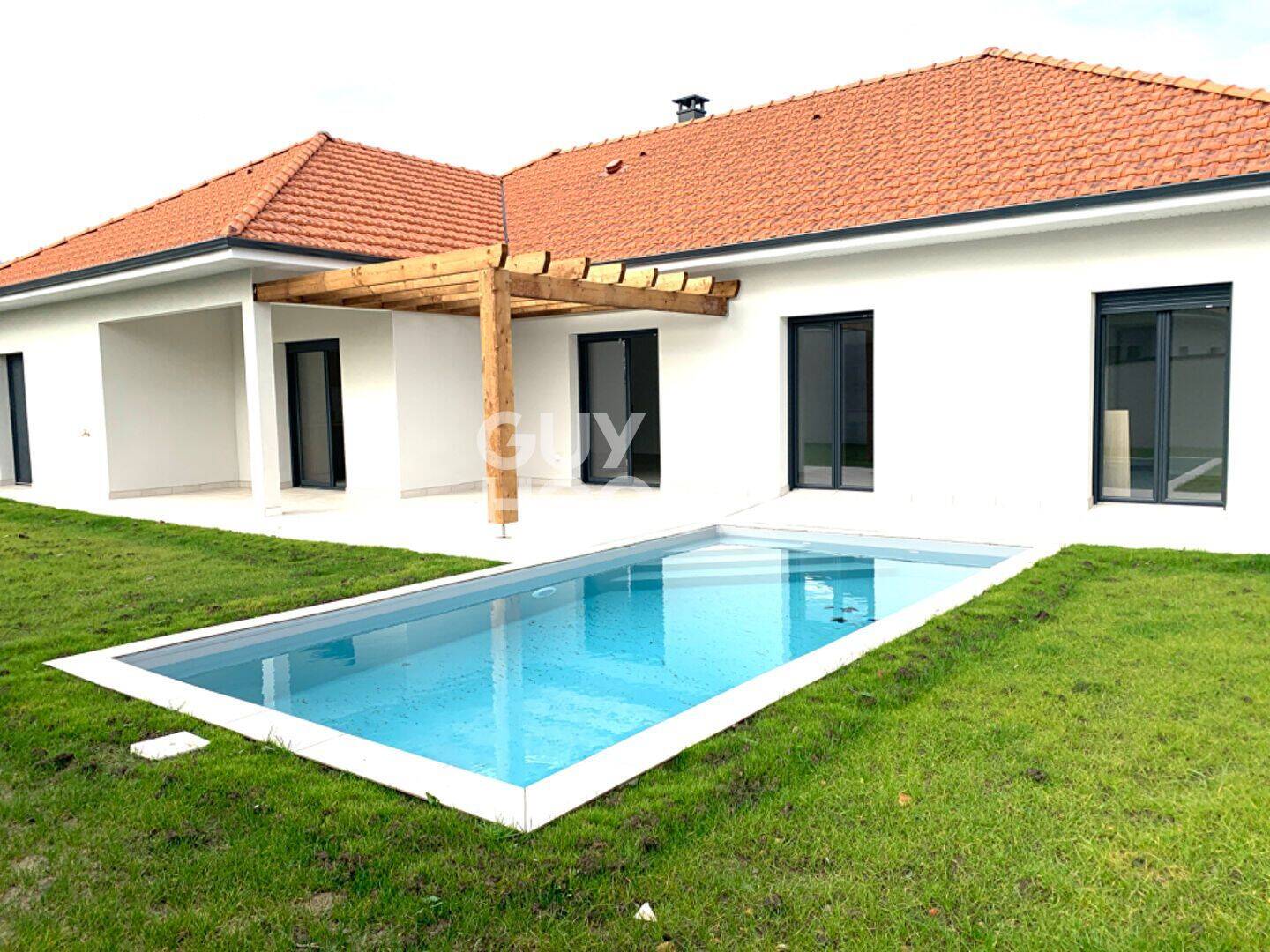 Maison 5 pièces 124 m² · à Mazerolles · 123,8 m² · 378 000 €