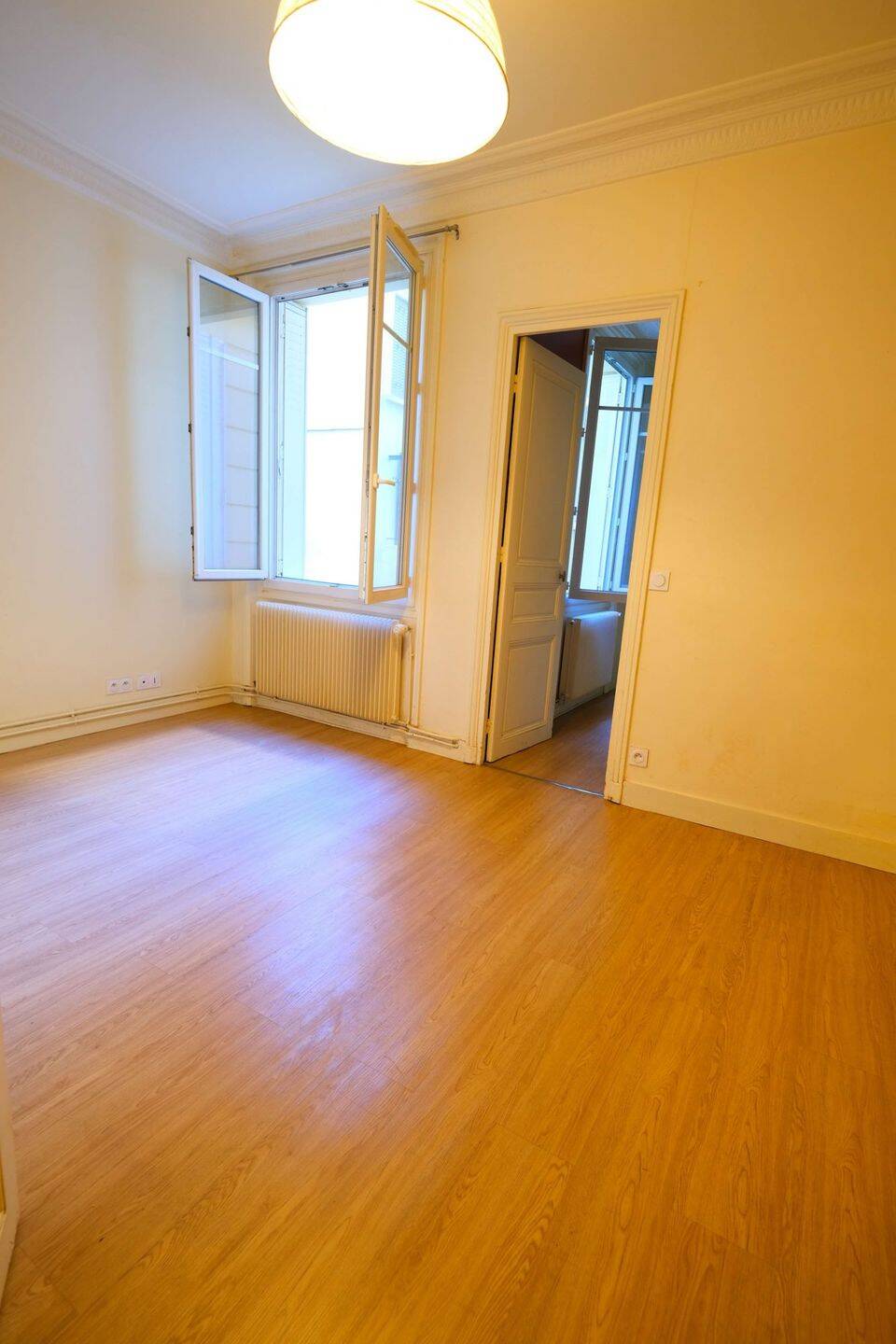 Appartement 3 pièces 52 m² · à Paris 17ème Arrondissement · 51,9 m² · 1 556 €/mois