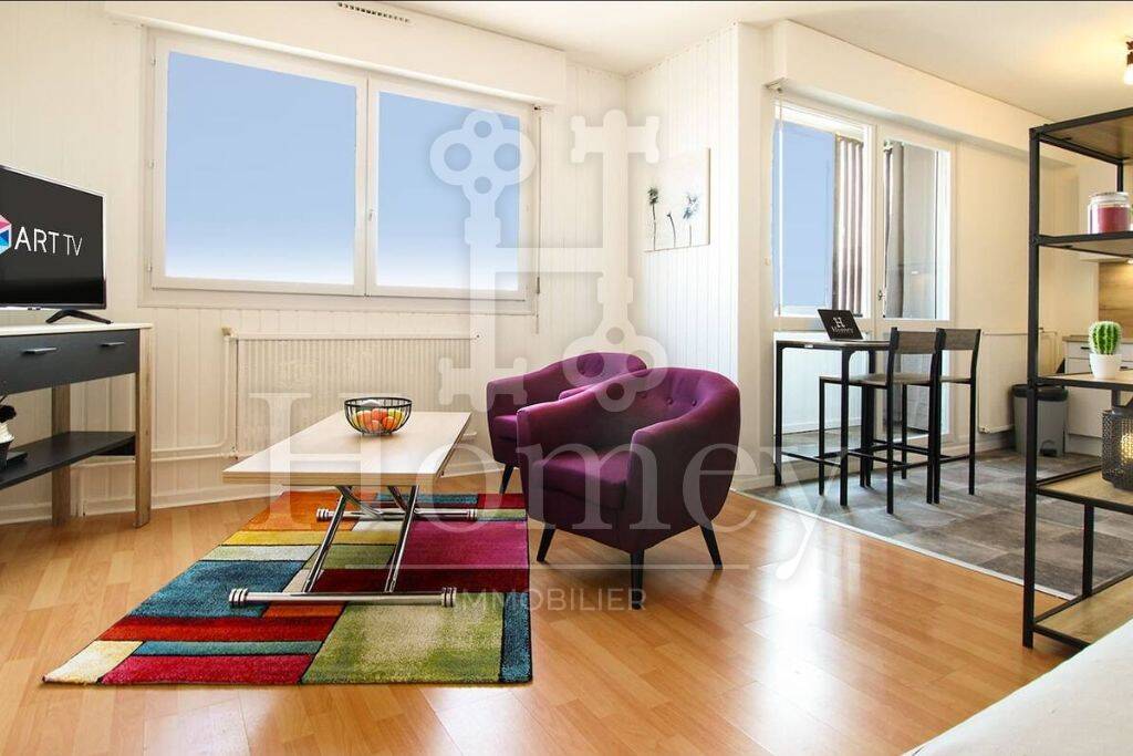 Appartement 1 pièce 29 m² · à Annemasse · 28,6 m² · 950 €/mois