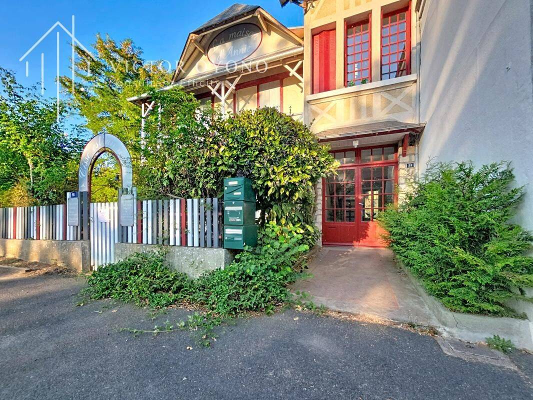 Appartement 5 pièces 132 m² · à Vouvray · 132,3 m² · 267 000 €