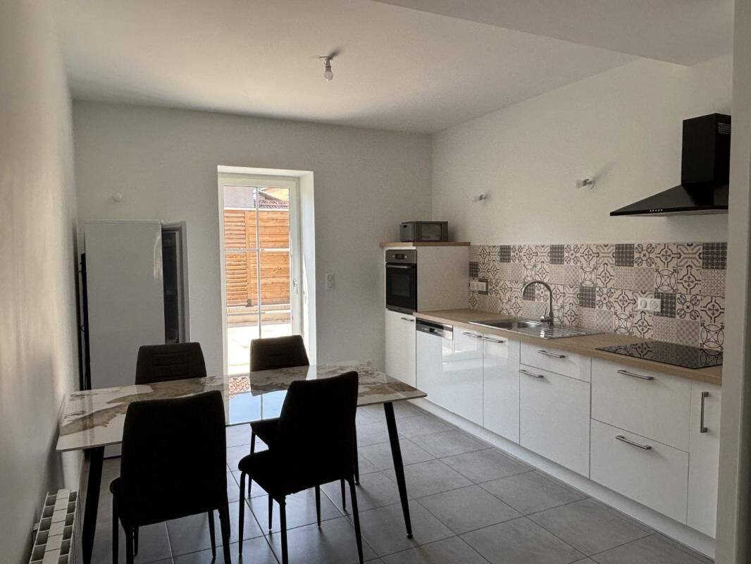 Appartement 3 pièces 60 m² · à Odenas · 60 m² · 800 €