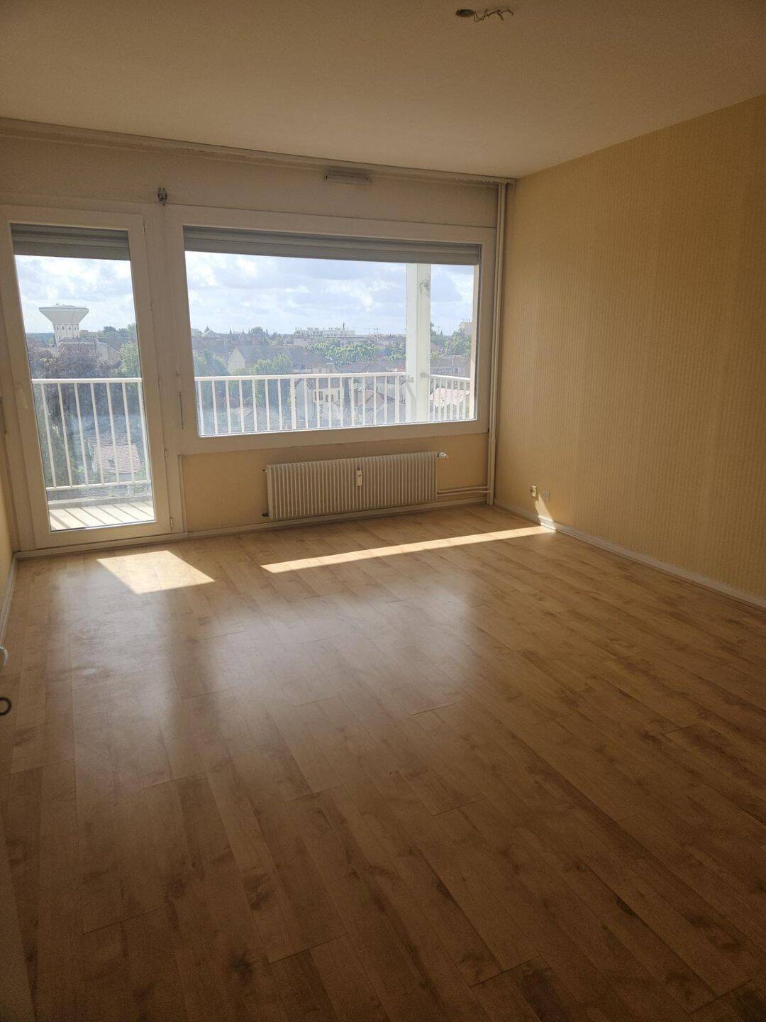 Appartement 2 pièces 49 m² · à Chalon-sur-Saône · 48,9 m² · 65 000 €