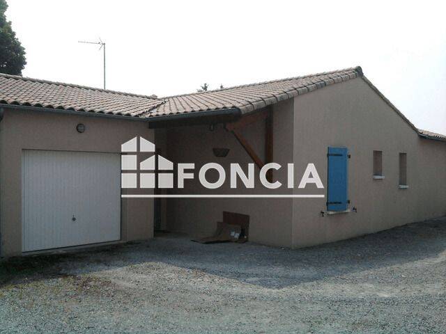 Maison 4 pièces 88 m² · à Fors · 88,4 m² · 670 €