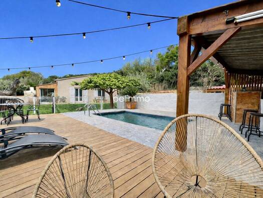 Maison à vendre 459 900 € 5 pièces 4 chambres 143 m² 768 m² de terrain Est Eyguières 13430