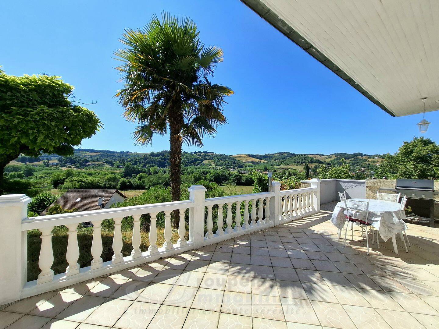 Maison 4 pièces 138 m² · à Saint-Vérand · 138 m² · 435 000 €