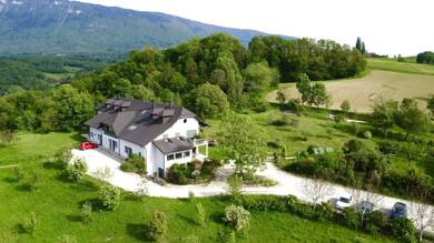 Mas à vendre 1 565 000 € 13 pièces 10 chambres 672 m² 8 000 m² de terrain Yenne 73170