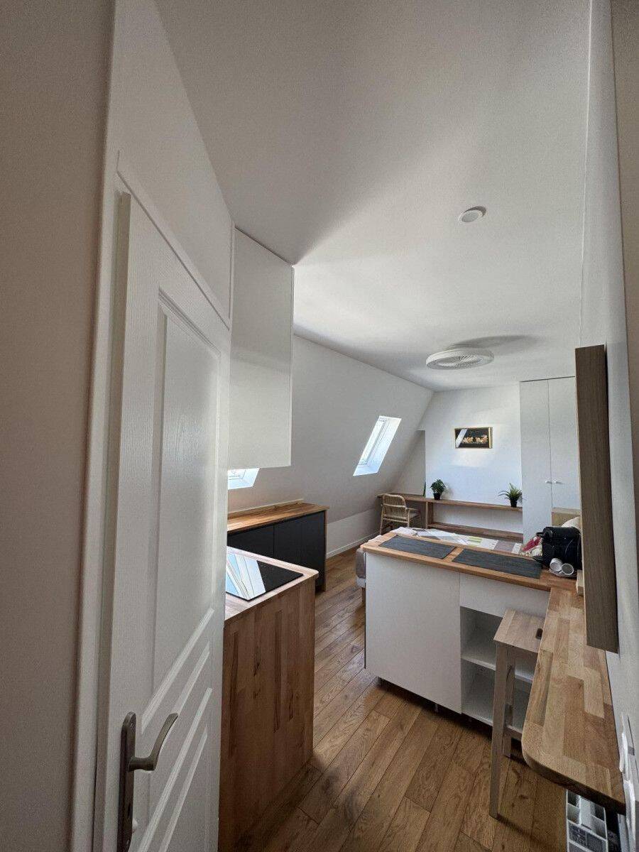 Appartement 1 pièce 16 m² · à Paris 16ème Arrondissement · 16 m² · 1 400 €