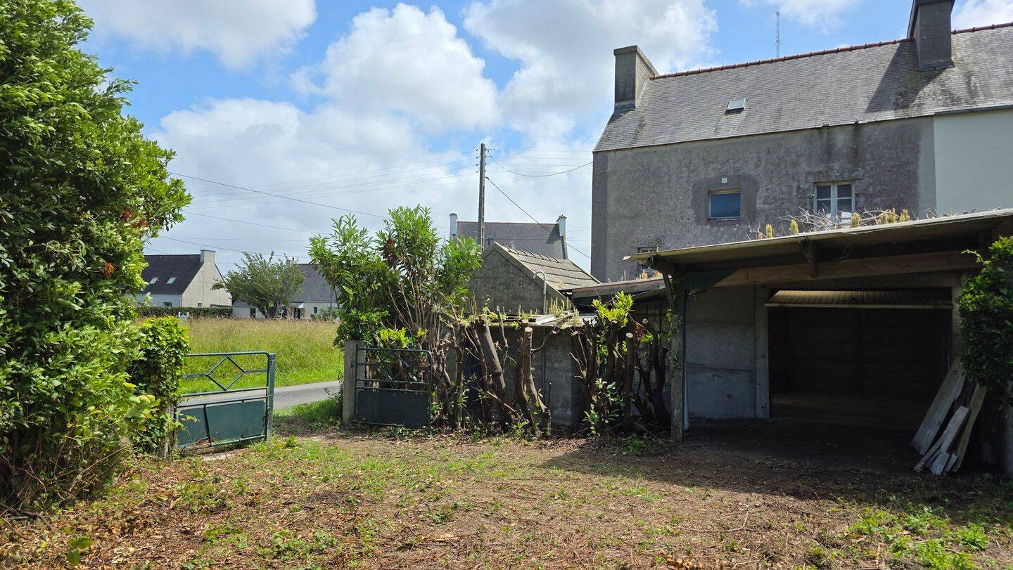 Maison 6 pièces 104 m² · à Kerlouan · 104 m² · 97 500 €
