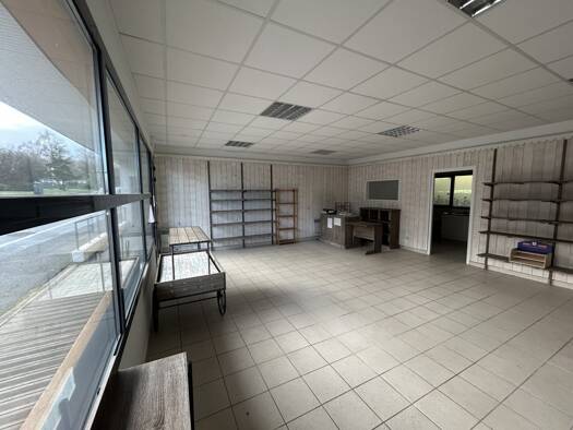 Boutique à vendre Fonds de commerce 106 000 € 60 m² de surface de vente Douarnenez 29100