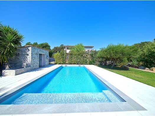 Maison à vendre 870 000 € 7 pièces 5 chambres 250 m² 1 739 m² de terrain Solaro 20240