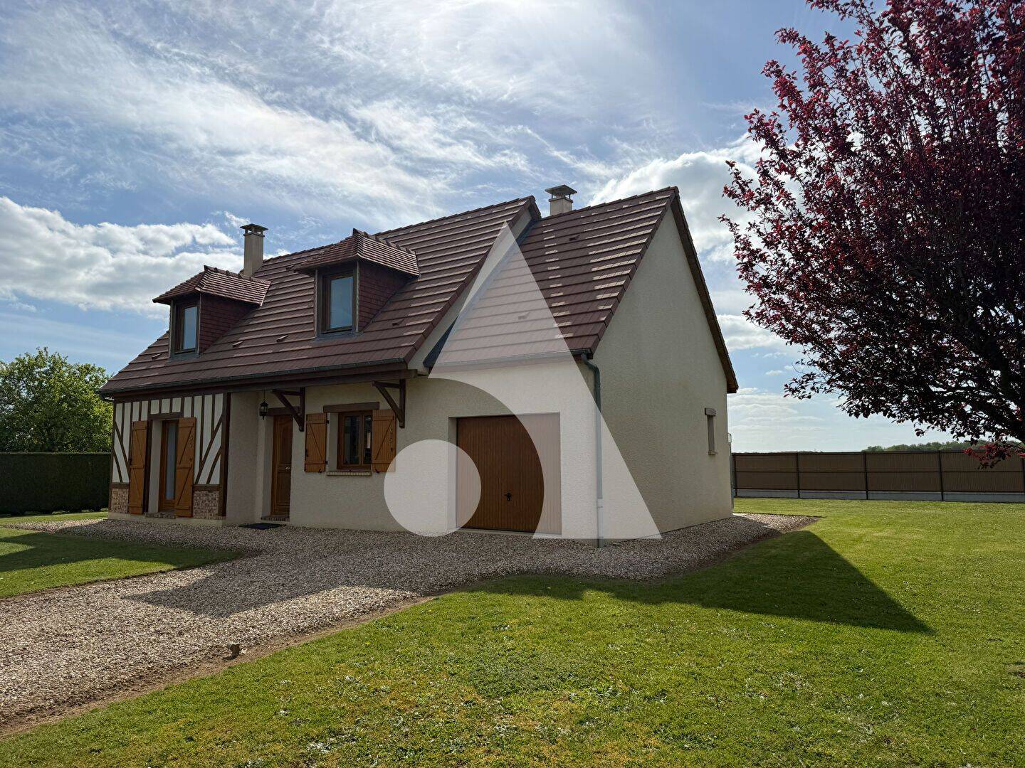 Maison 5 pièces 93 m² · à Claville · 93 m² · 218 000 €