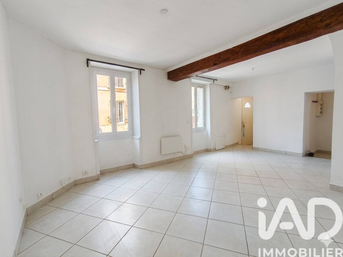 Maison 3 pièces 77 m² · à Coupvray · 77 m² · 220 000 €