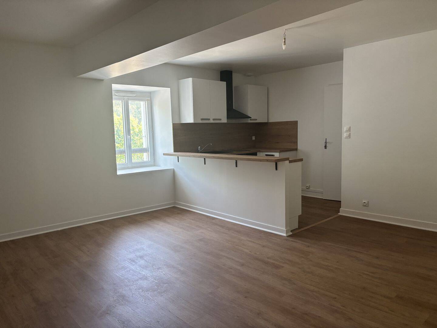 Appartement 2 pièces 56 m² · à Jaunay-Marigny · 56 m² · 520 €