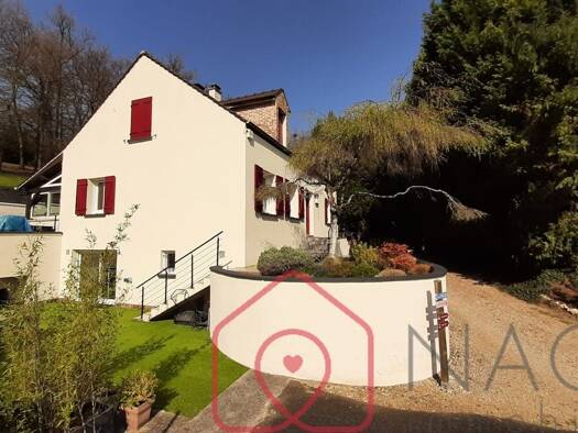 Maison à vendre 450 000 € 10 pièces 6 chambres 283 m² 3 154 m² de terrain Bagneaux-sur-Loing 77167