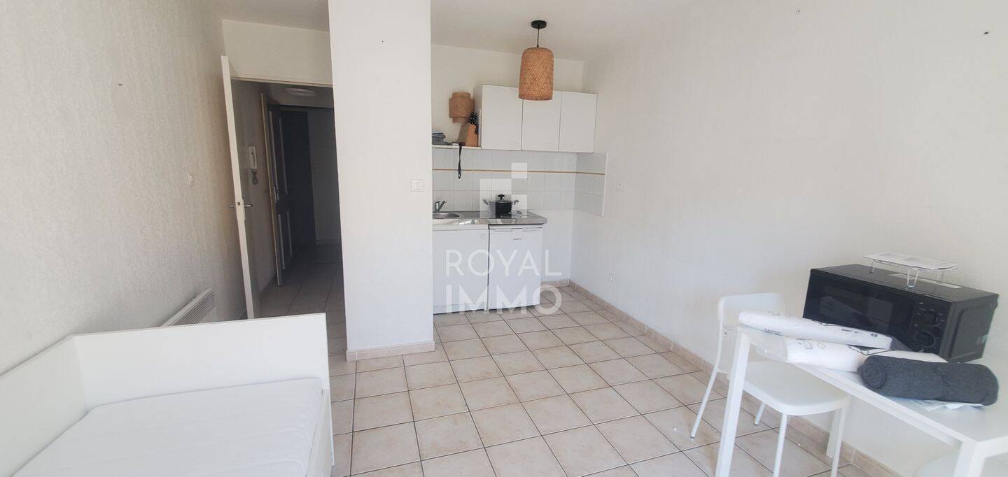 Appartement 1 pièce 20 m² · à Toulon · 20 m² · 460 €/mois