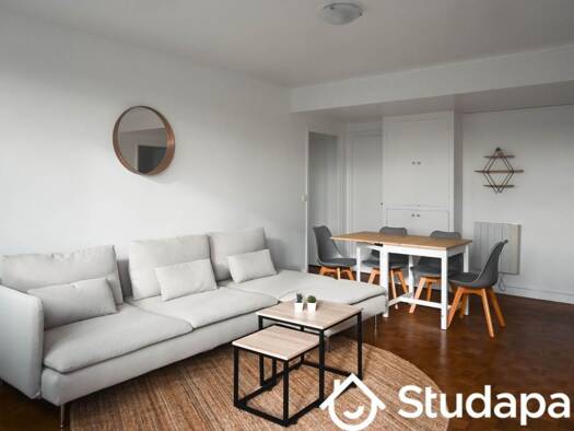 Colocation à louer 630 € 1 pièce 3 chambres 11 m² 5ème étage Brouets Gare Mantes-la-Ville 78711