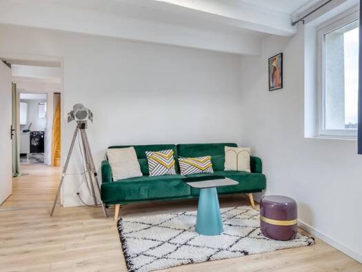 Maison de ville à vendre 256 000 € 5 pièces 2 chambres 118 m² 118 m² de terrain Équemauville 14600