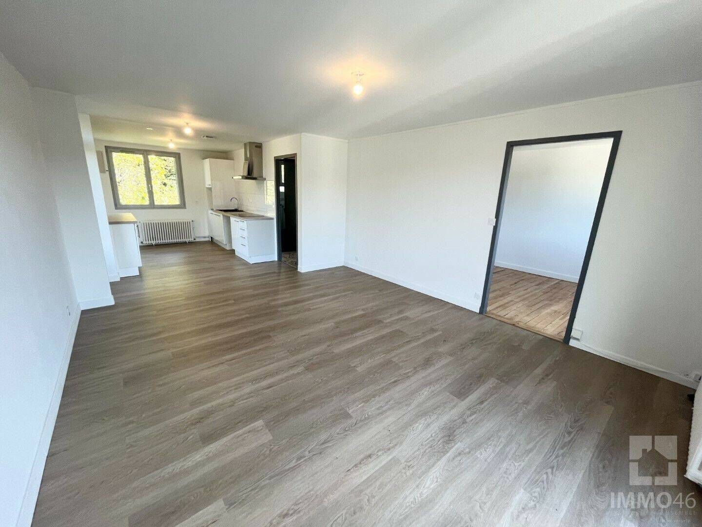 Appartement 5 pièces 96 m² · à Cahors · 96 m² · 780 €/mois
