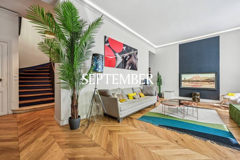 Duplex à vendre 1 850 000 € 6 pièces 4 chambres 181 m² Étage 1/5 Jean Moulin-Porte d'Orléans Paris 14ème 75014
