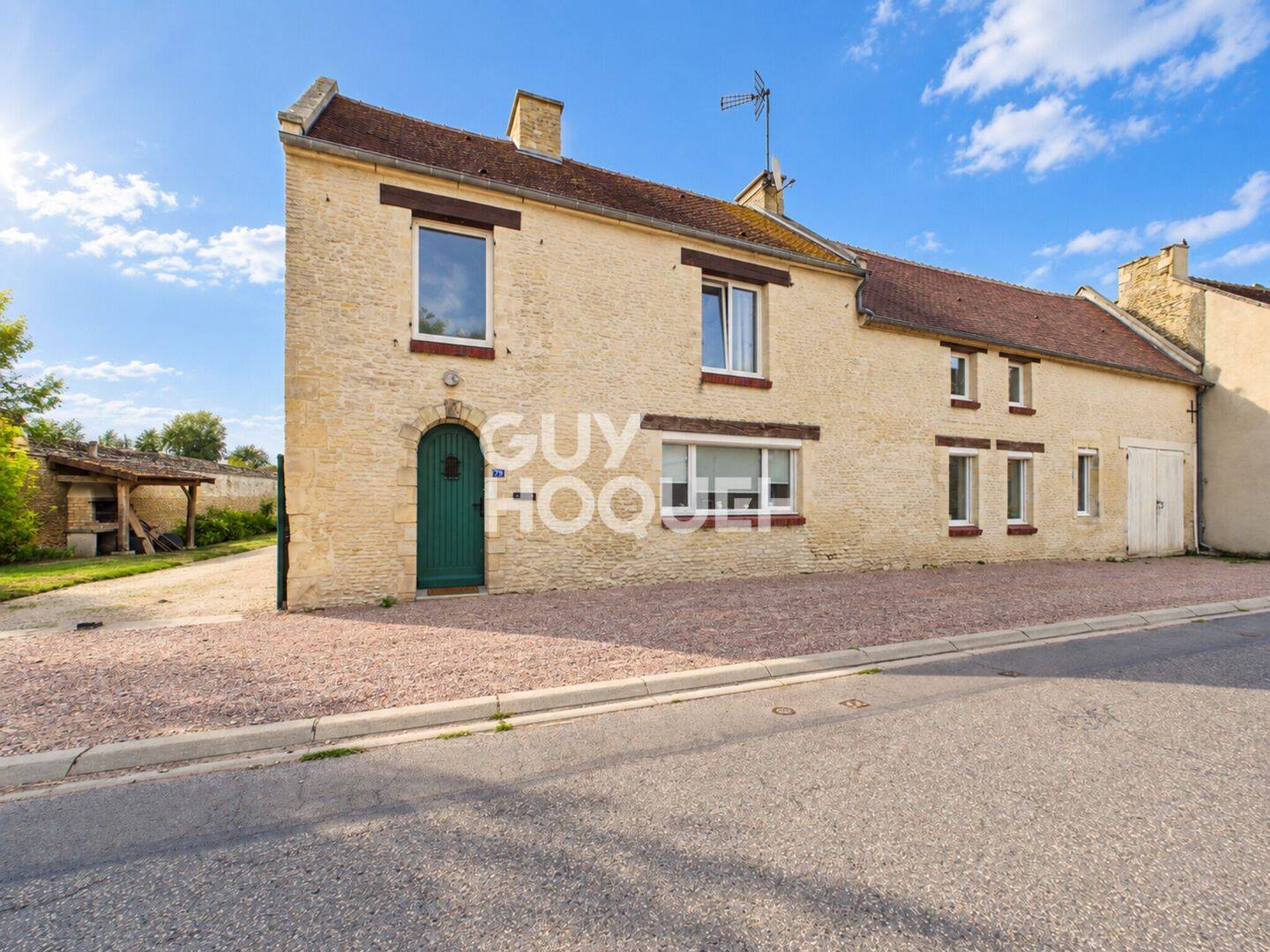 Maison 5 pièces 180 m² · à Moult-Chicheboville · 180 m² · 367 900 €