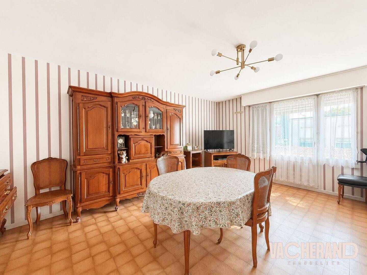 Appartement 2 pièces 48 m² · à Lille · 48,1 m² · 164 000 €