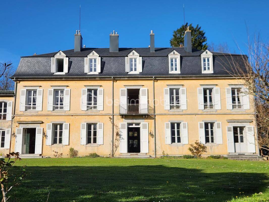Maison 24 pièces 720 m² · à Oléac-Debat · 720 m² · 1 150 000 €