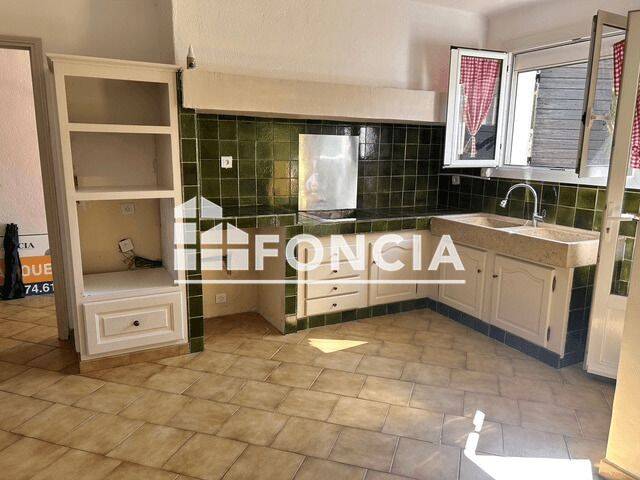 Maison 3 pièces 134 m² · à Saint-Cyr-sur-Mer · 133,7 m² · 1 800 €