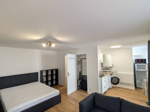 Appartement à louer 400 € 1 pièce 29 m² RDC/3 disponible dès maintenant Colline des Pères-Tardy Saint-Étienne 42000