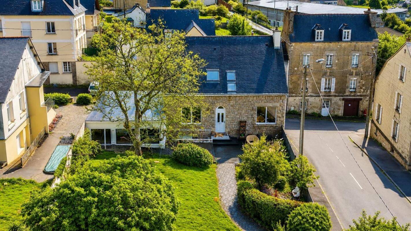 Maison 6 pièces 180 m² · à Pontivy · 180 m² · 350 000 €