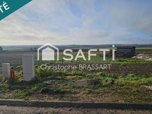 Terrain constructible viabilisé à vendre 68 000 € 717 m² de terrain Haute-Avesnes 62144