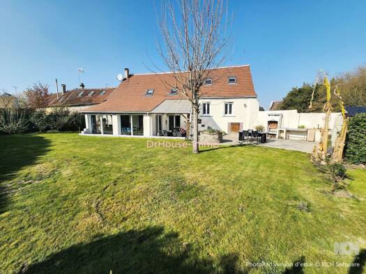 Maison à vendre 389 000 € 6 pièces 3 chambres 145 m² 637 m² de terrain Plailly 60128