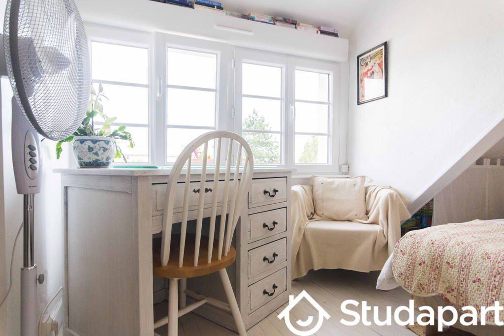 Appartement 1 pièce 14 m² · à Dijon · 14 m² · 449 €