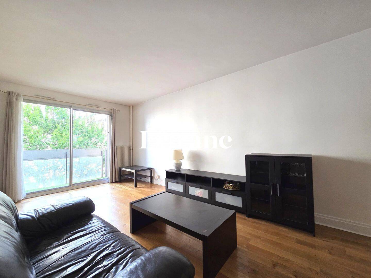 Appartement 4 pièces 83 m² · à Paris 15ème Arrondissement · 82,6 m² · 730 000 €