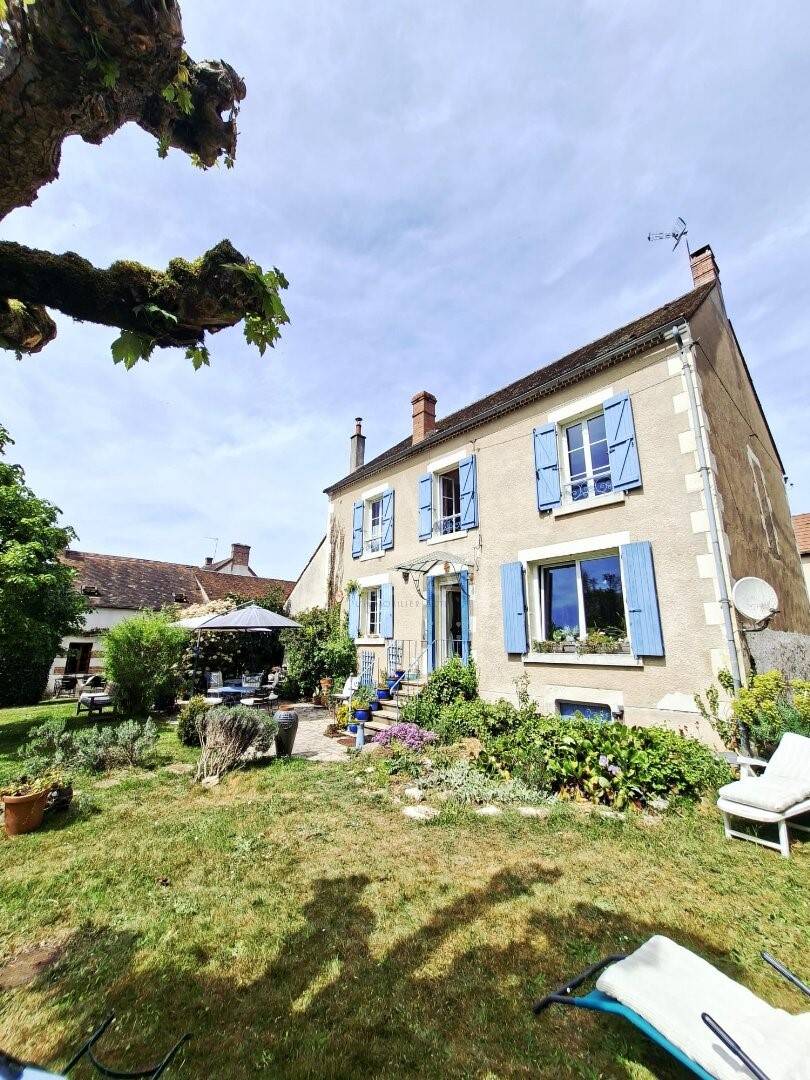 Maison 5 pièces 151 m² · à Arquian · 151 m² · 264 500 €
