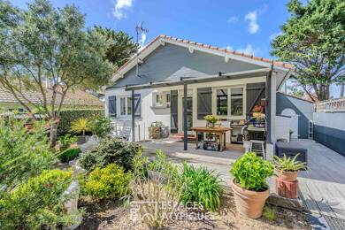 Maison à vendre 648 900 € 6 pièces 3 chambres 113 m² 520 m² de terrain Saint Brevin les Pins 44250
