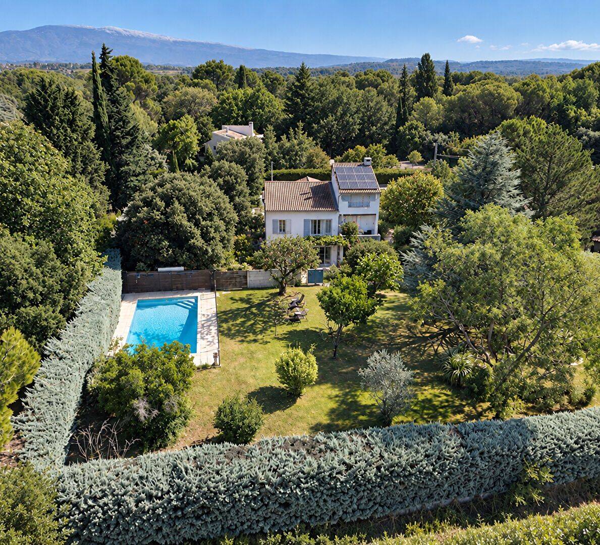 Maison 7 pièces 235 m² · à Pernes-les-Fontaines · 235 m² · 789 000 €