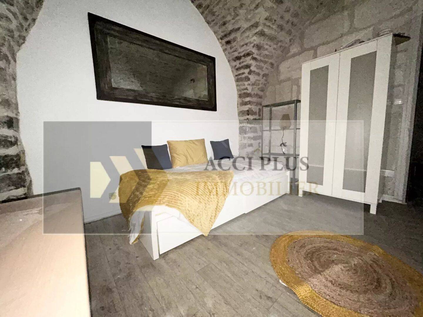 Appartement 1 pièce 16 m² · à Nîmes · 16,2 m² · 420 €/mois