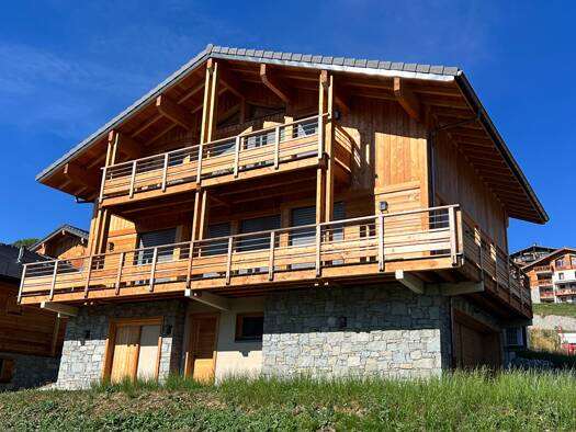 Chalet à vendre - neuf 2 350 000 € 6 pièces 5 chambres 193 m² Combloux 74920