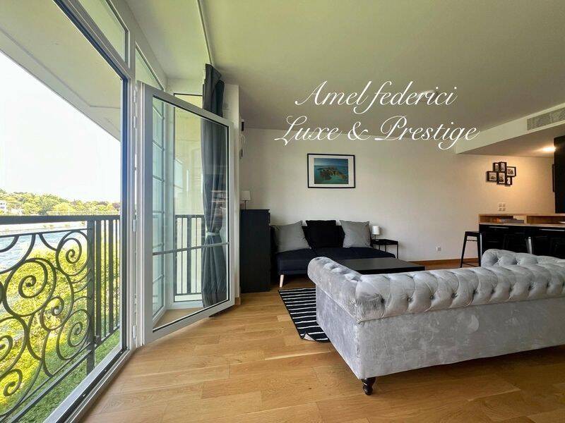 Appartement 3 pièces 52 m² · à Neuilly-sur-Seine · 52 m² · 705 000 €