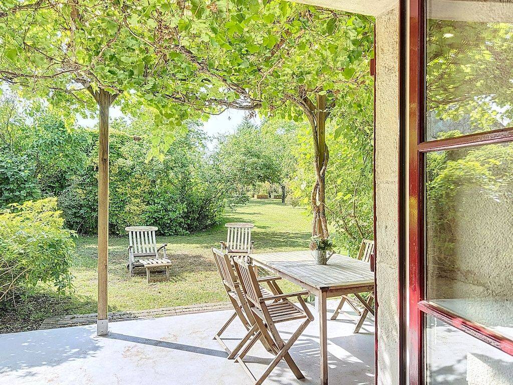 Maison 5 pièces 111 m² · à Coutarnoux · 111 m² · 190 000 €