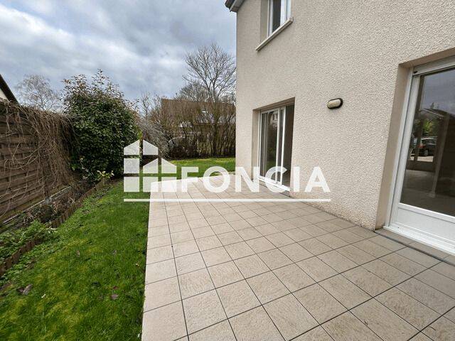 Maison 5 pièces 105 m² · à Arc-sur-Tille · 104,8 m² · 1 370 €/mois