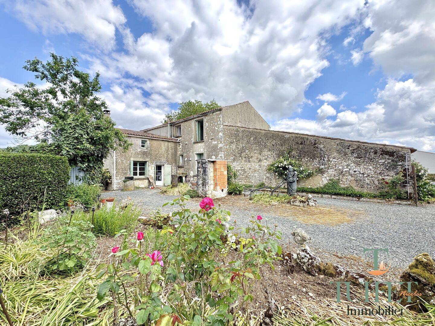 Maison 6 pièces 135 m² · à Saint-Sornin · 135 m² · 199 000 €