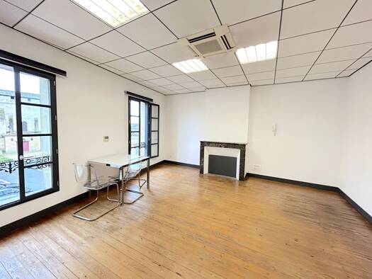 Espace bureau à louer 550 € 24 m² de bureaux Nord Ouest Saint-André-de-Cubzac 33240