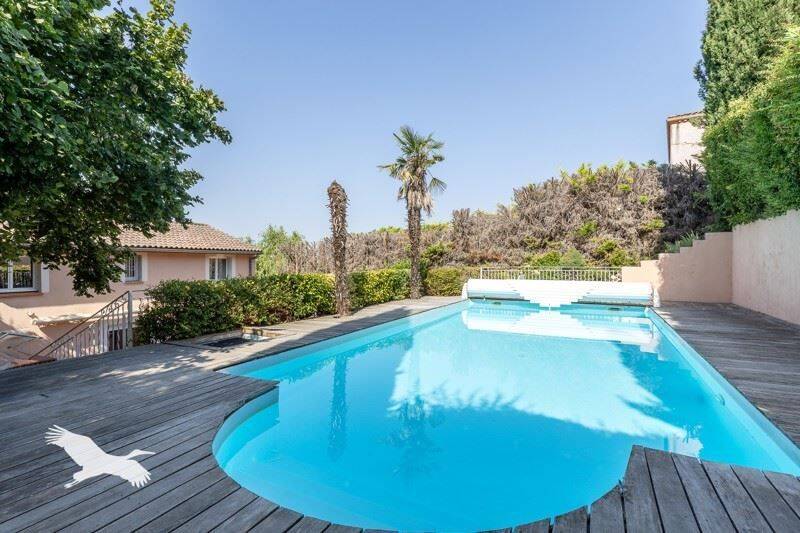 Maison 6 pièces 210 m² · à Montastruc-la-Conseillère · 210 m² · 549 900 €