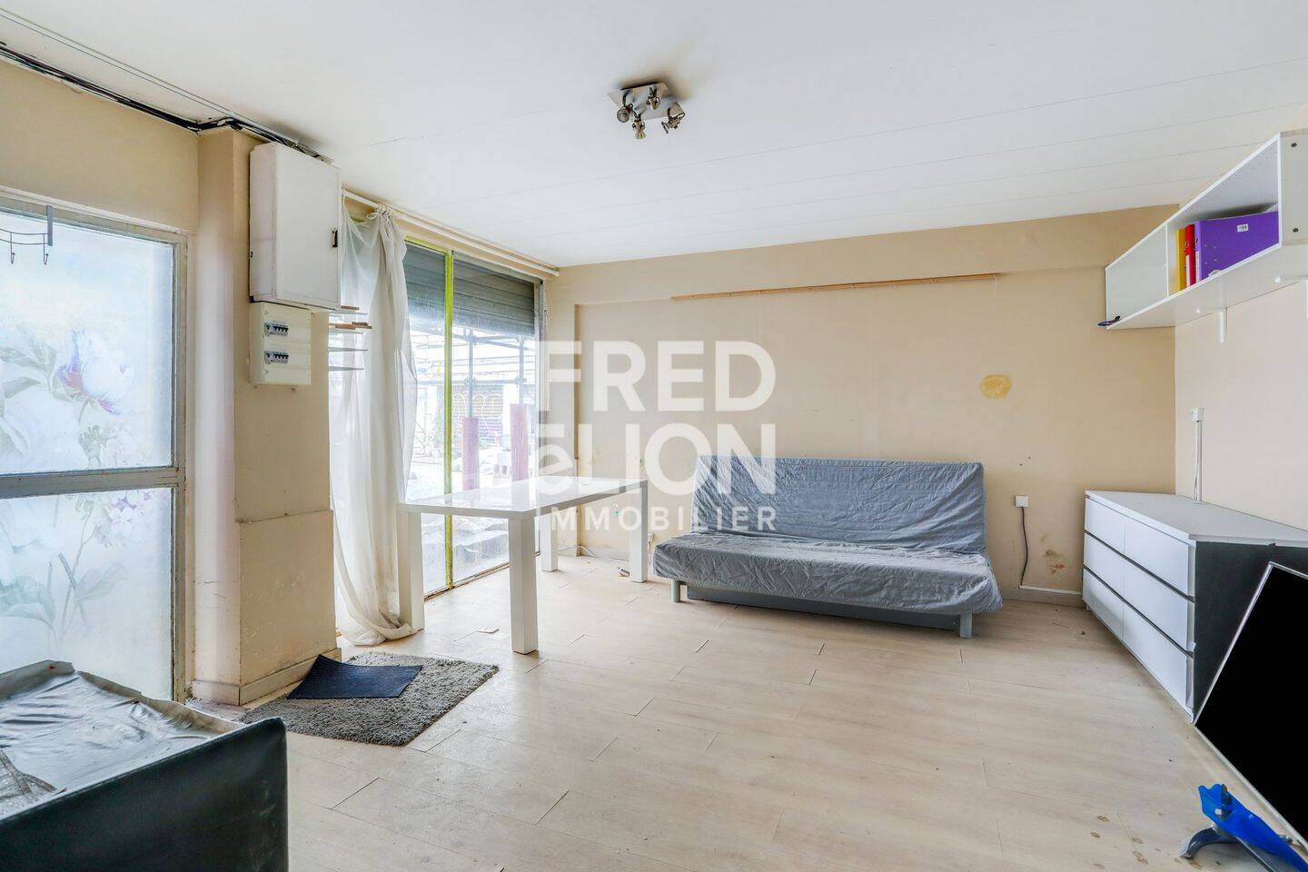 Appartement 1 pièce 25 m² · à Paris 10ème Arrondissement · 24,5 m² · 200 000 €