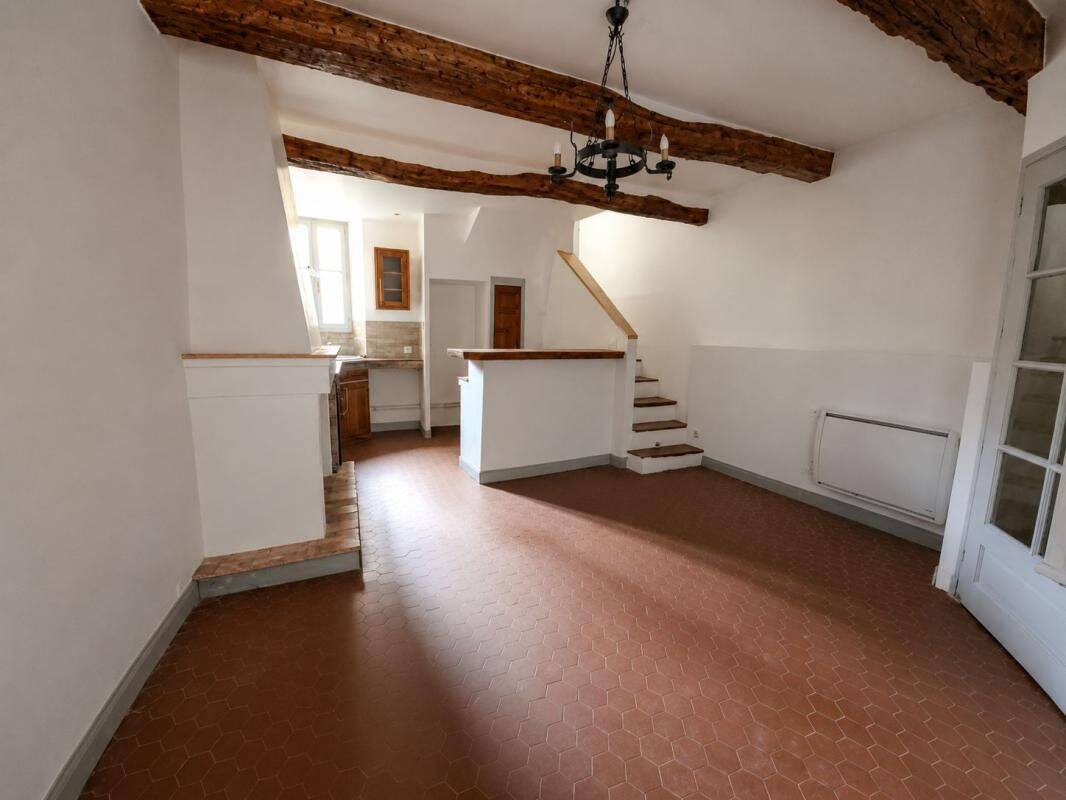 Maison 4 pièces 83 m² · à Salernes · 82,8 m² · 693 €/mois